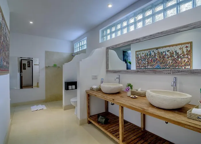 Hevea Villa *